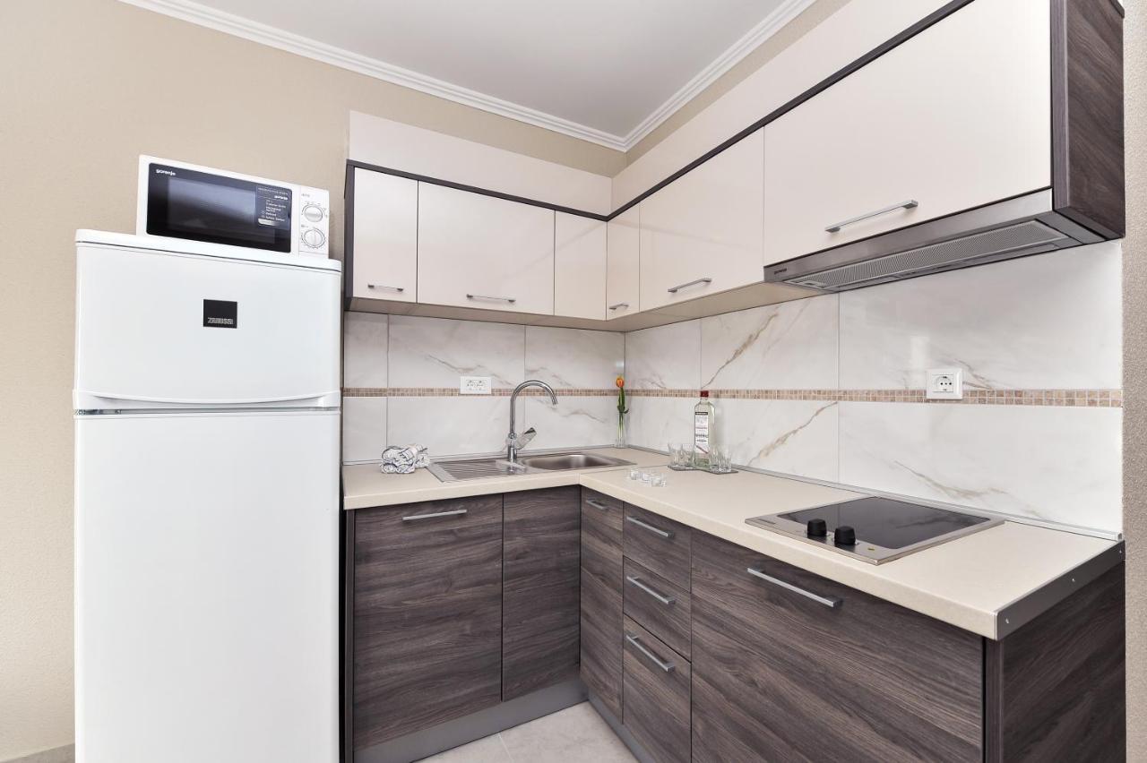 Apartmani Peric 1 Meka Draga أوبروفاتش المظهر الخارجي الصورة