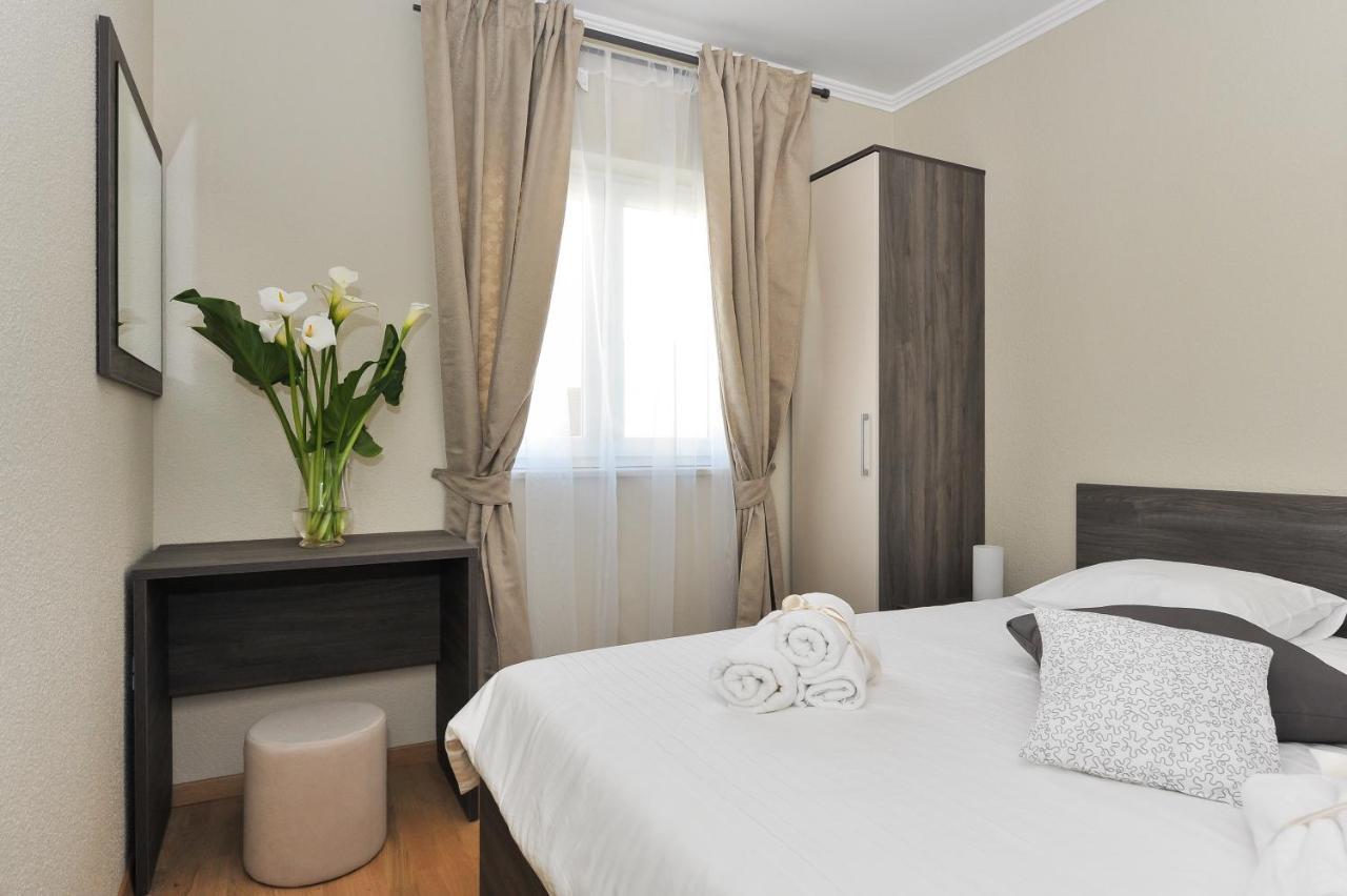 Apartmani Peric 1 Meka Draga أوبروفاتش المظهر الخارجي الصورة